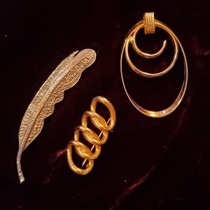 4 for $10*brooch set and pendant